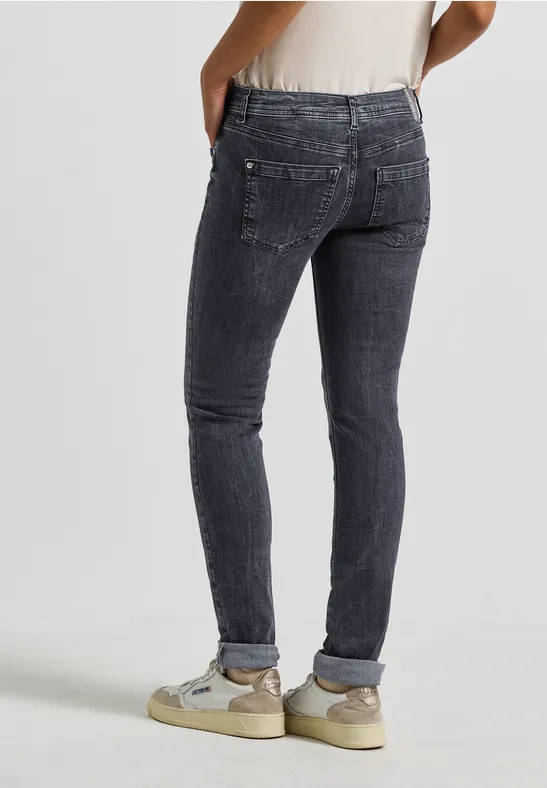 Casual Fit Jeans