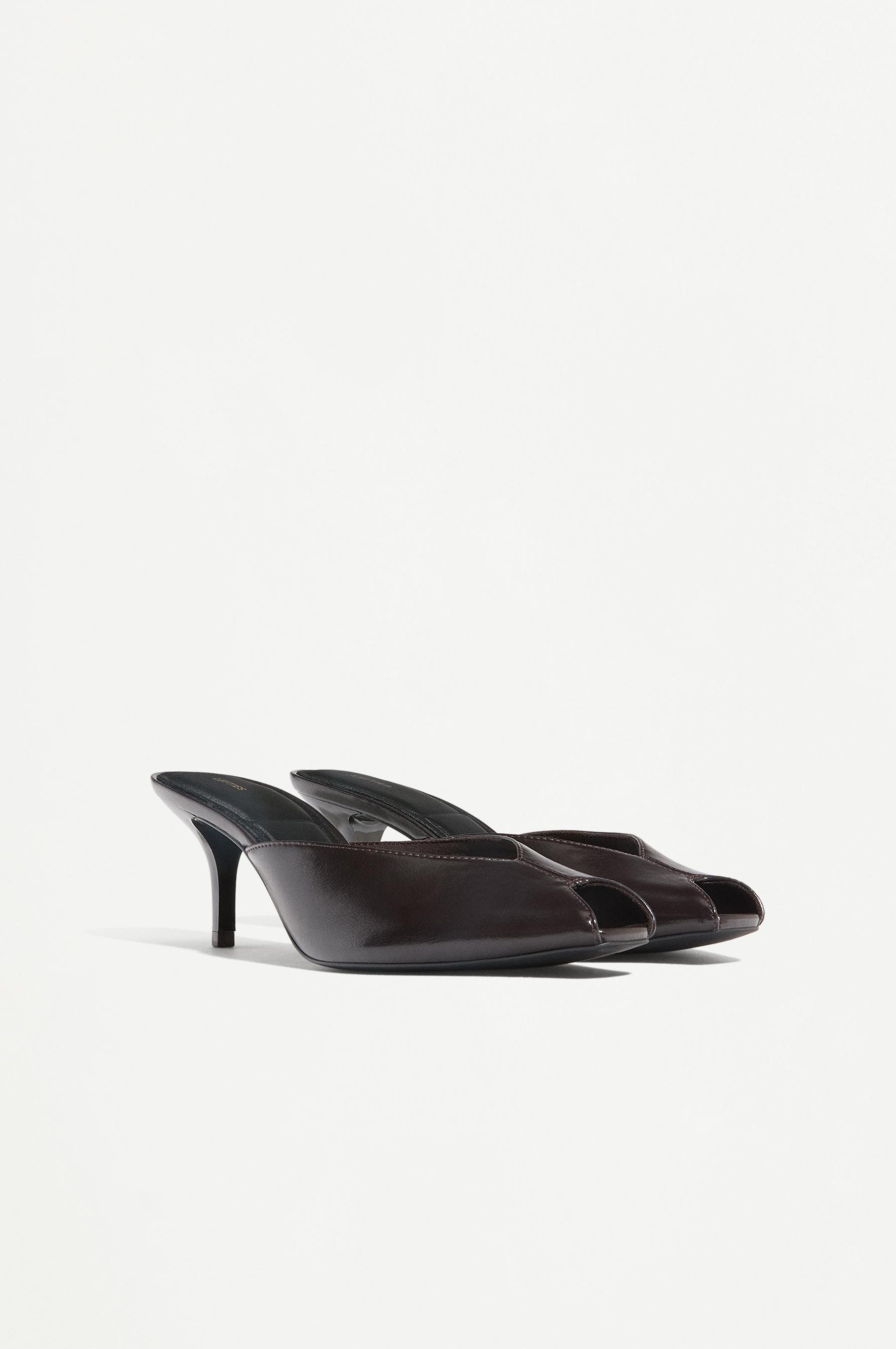 Sandalia Peep Toe