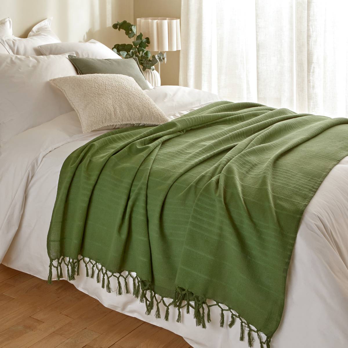 Bed Throw "Anjali" Khaki green, 220x160 cm