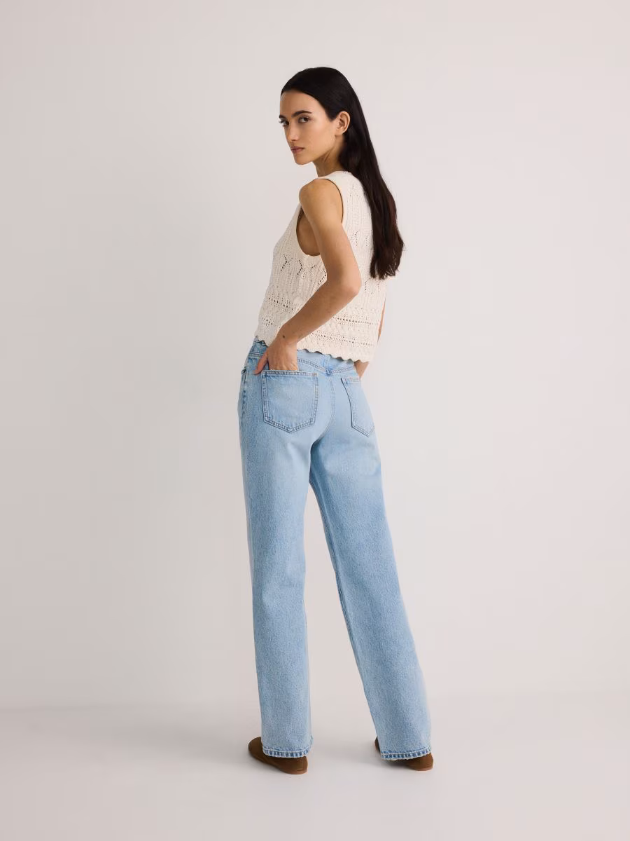 Straight Jeans
