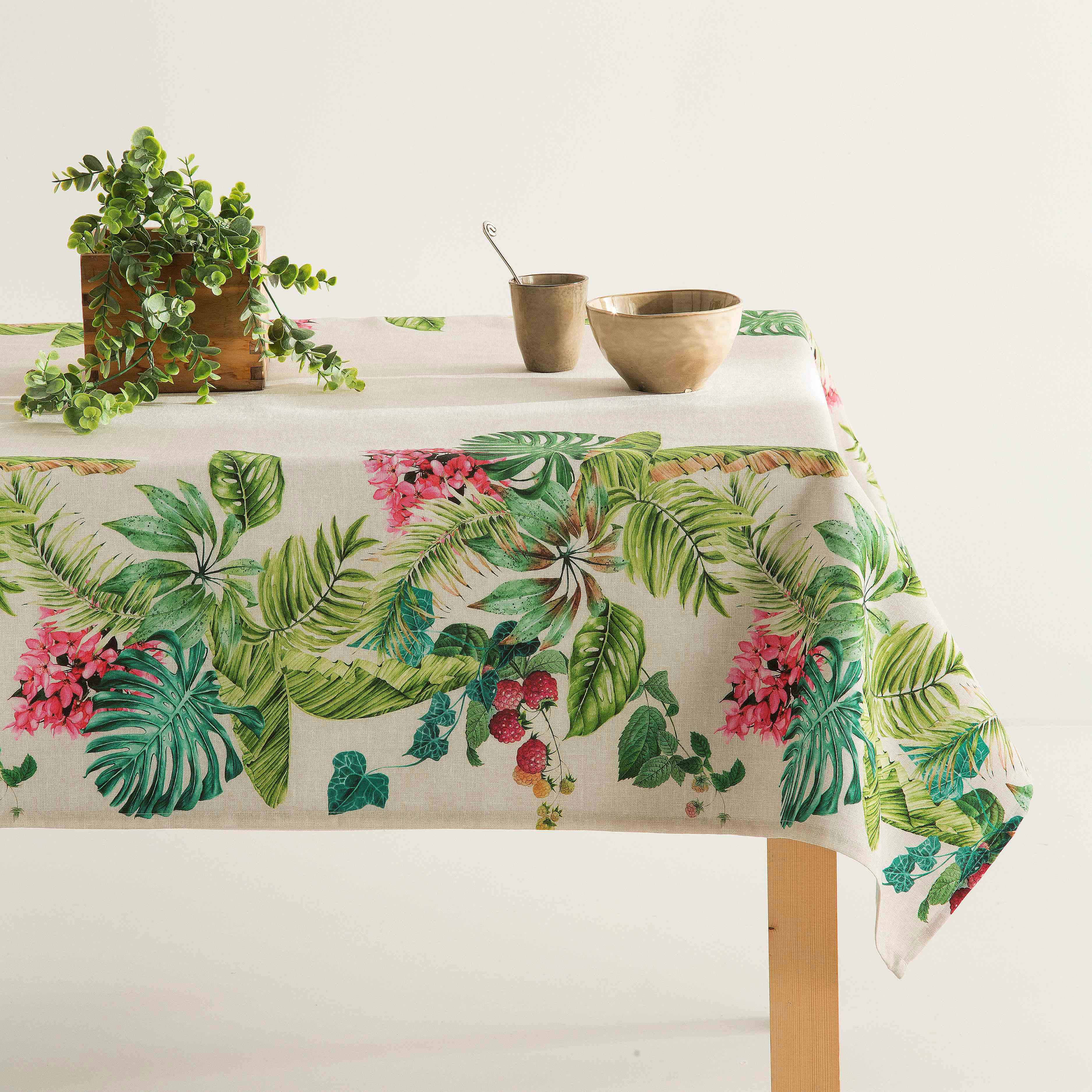 OCEAN - Nappe imprimée vert avec traitement anti-taches en coton 140x100 cm