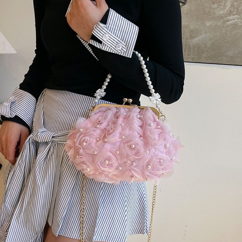 PEACH ACCESSORIES 3D Pearlies Rosees Flowers Evening Bag