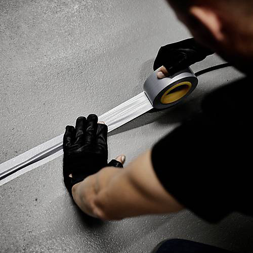 DEFENDER by Adam Hall EXA-TAPE-VALUE S 50 DTEXAVS50 ruban adhésif en tissu argent 50 mm x 50 m
