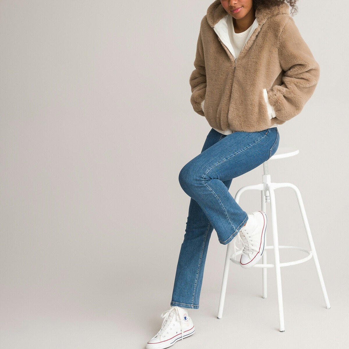 Blouson réversible tissu duveteux à capuche