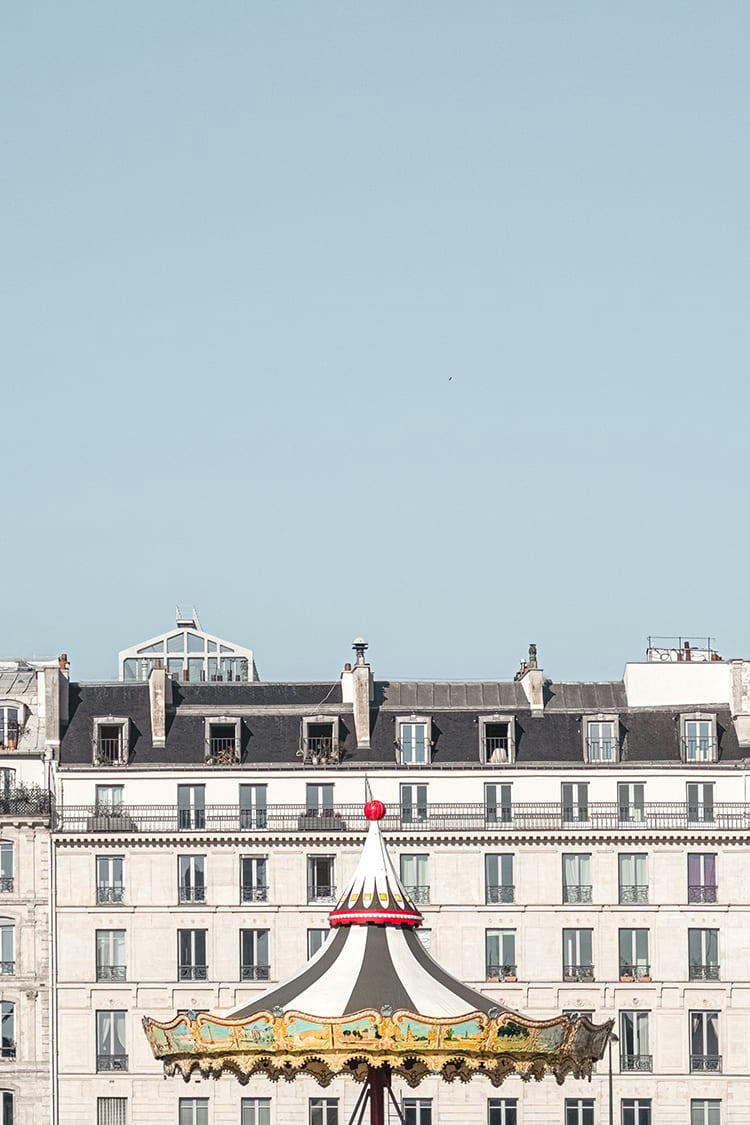 ILLUSION FESTIVE - Photographie d'art de Laura Sanchez 60x90 cm sur alu