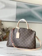 Louis Vuitton Grand Palais M45898