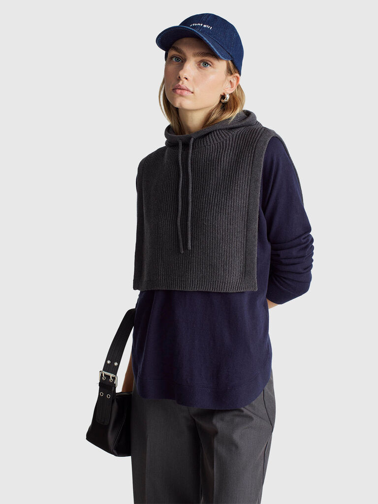 Flared sweater in wool blend