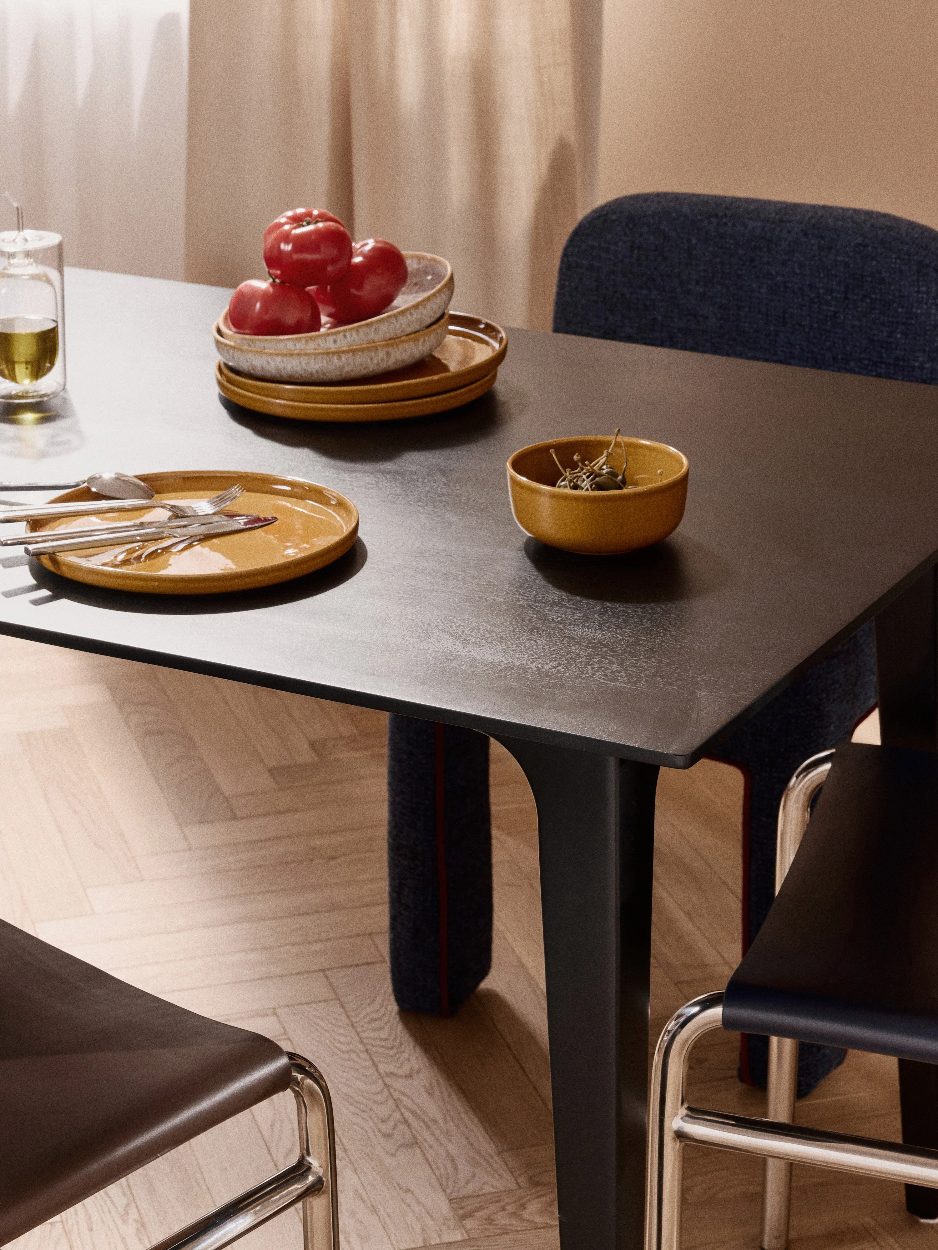 Handgefertigtes Geschirr-Set Ethel mit reaktiver Glasur, 4 Personen, 12er-Set