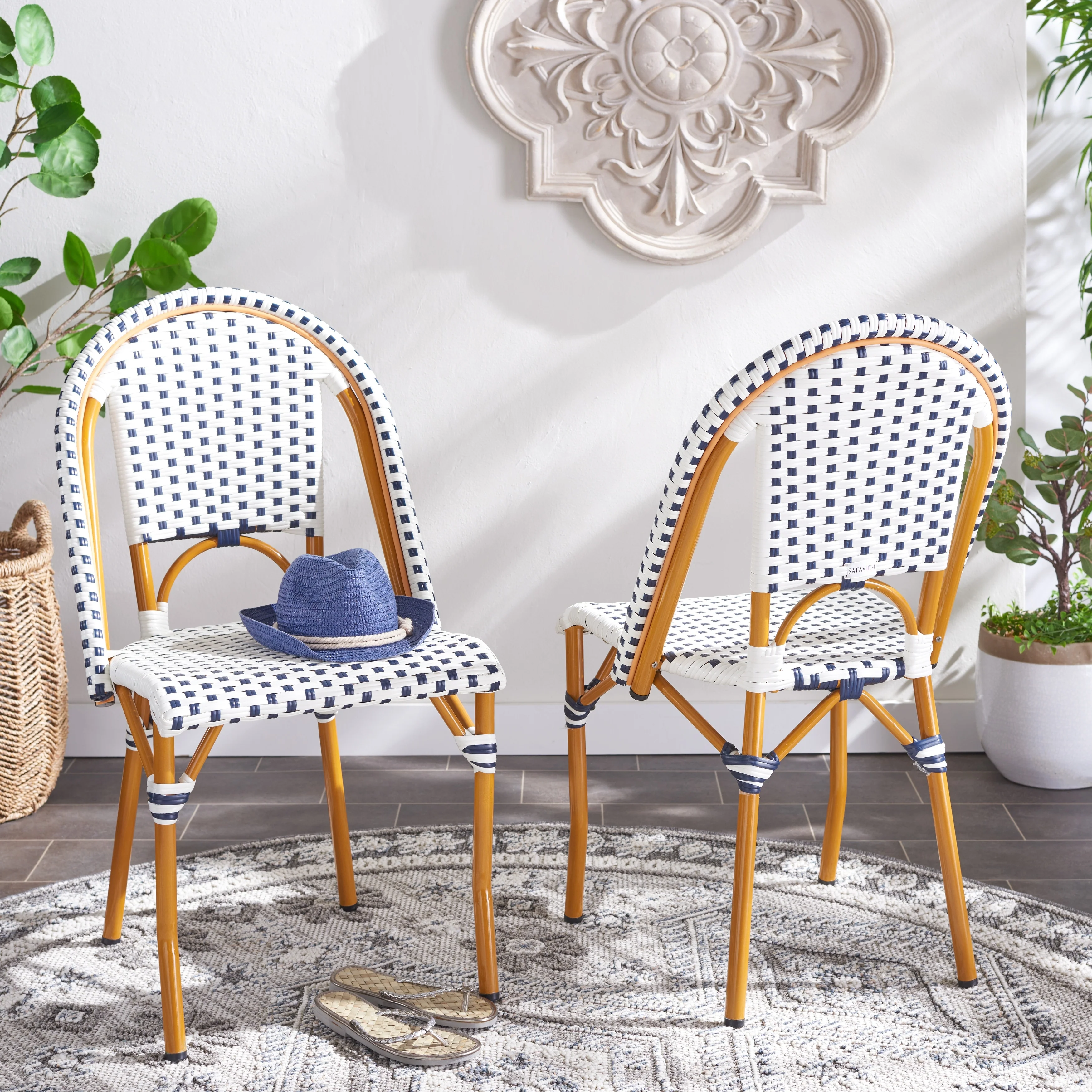 SAFAVIEH Emiliana Outdoor Side Chair Set of 2 (Fully Assembled) - 20Wx35Dx22H