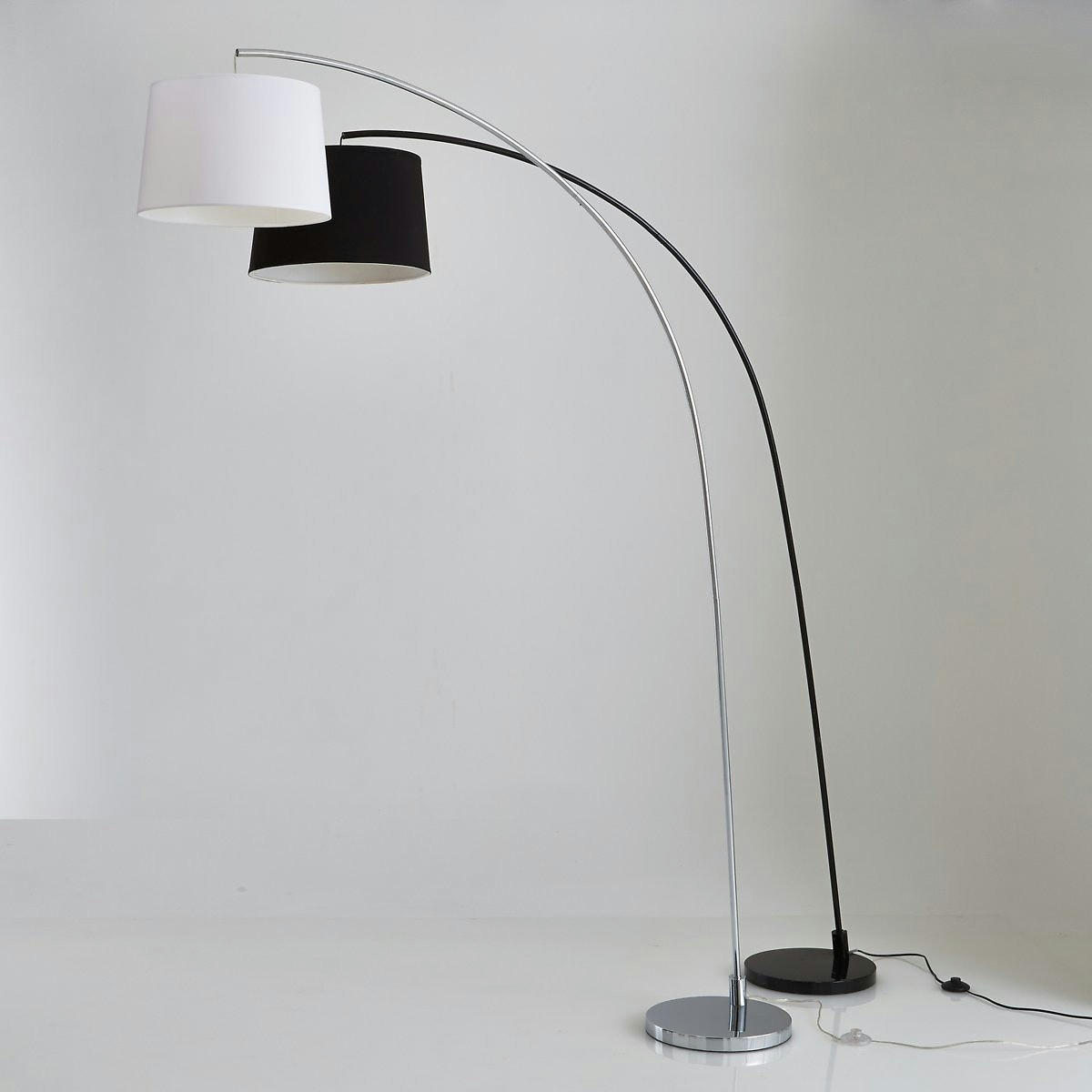 Lampadaire design, forme arc, Waldun