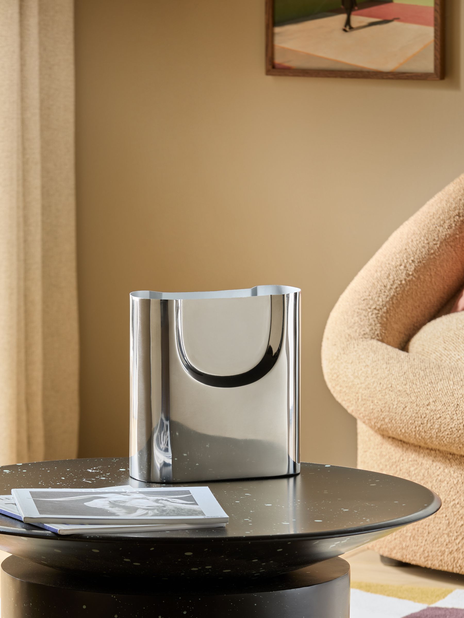 Juro Stainless Steel Vase in Chrome