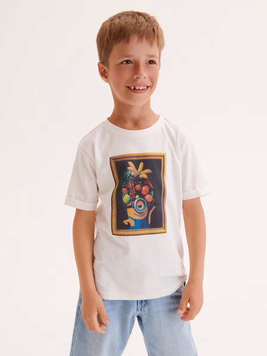 T-Shirt With Minions Print