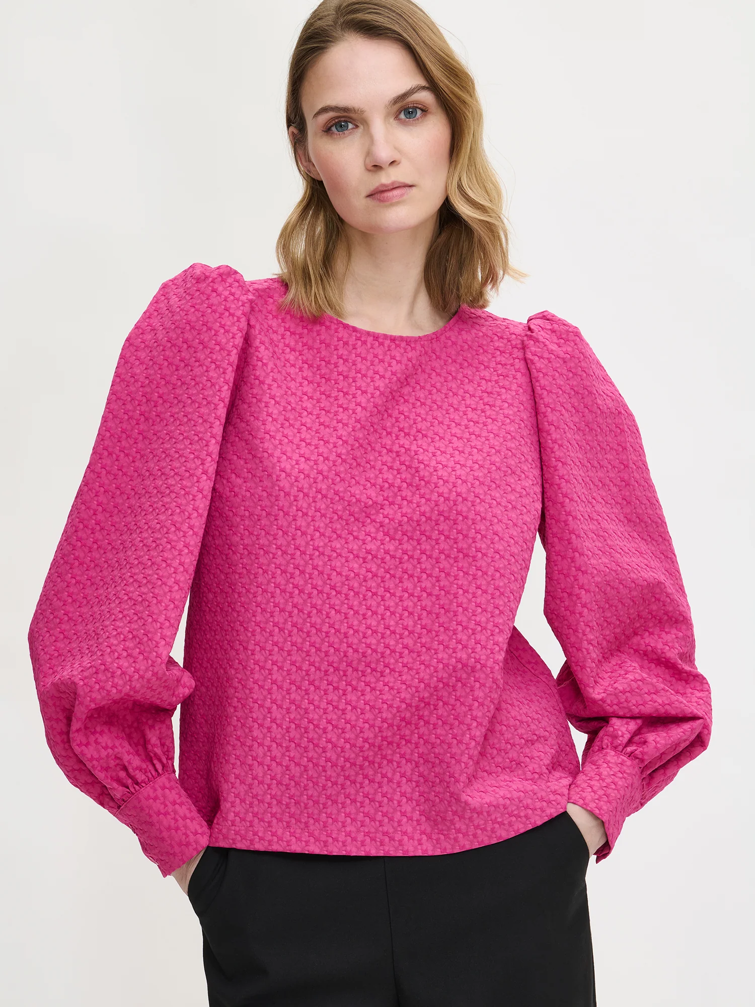 RELIEFI pusero - pinkki