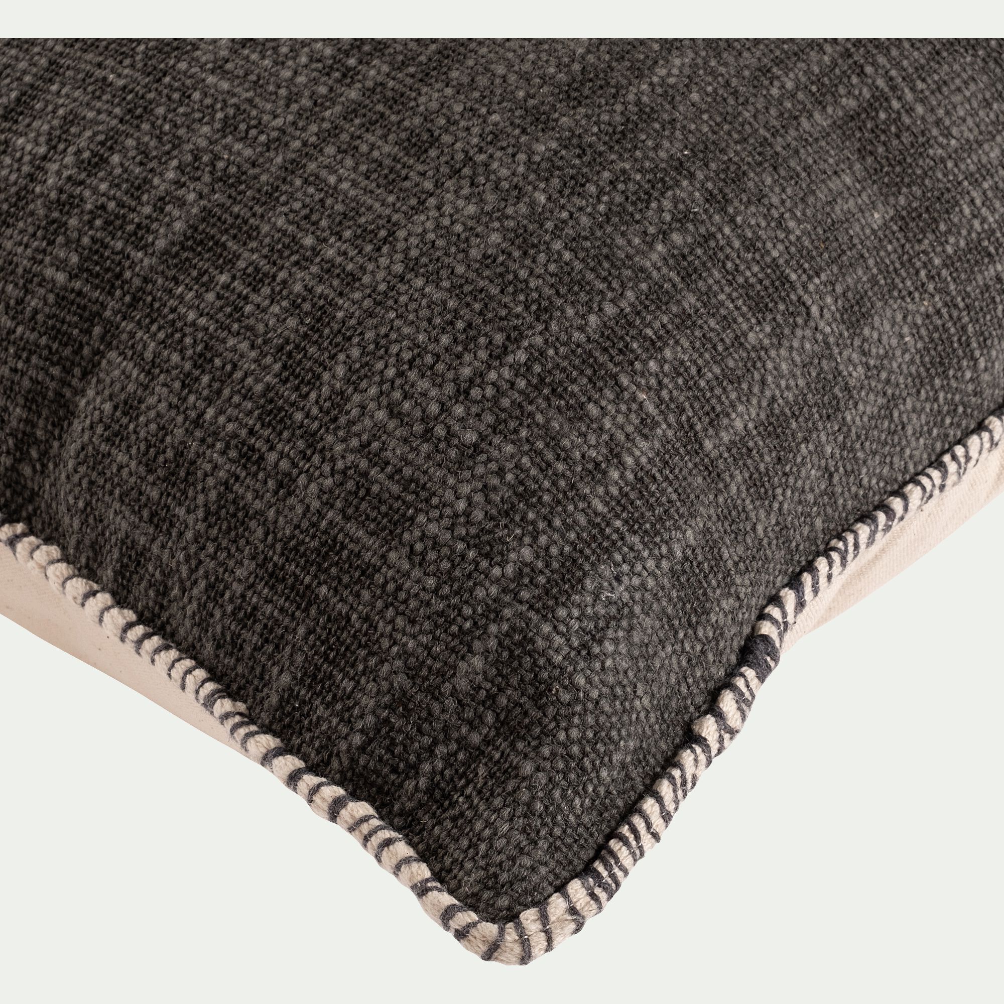 ADAMA - Coussin finition passepoil en coton 45x45cm - gris