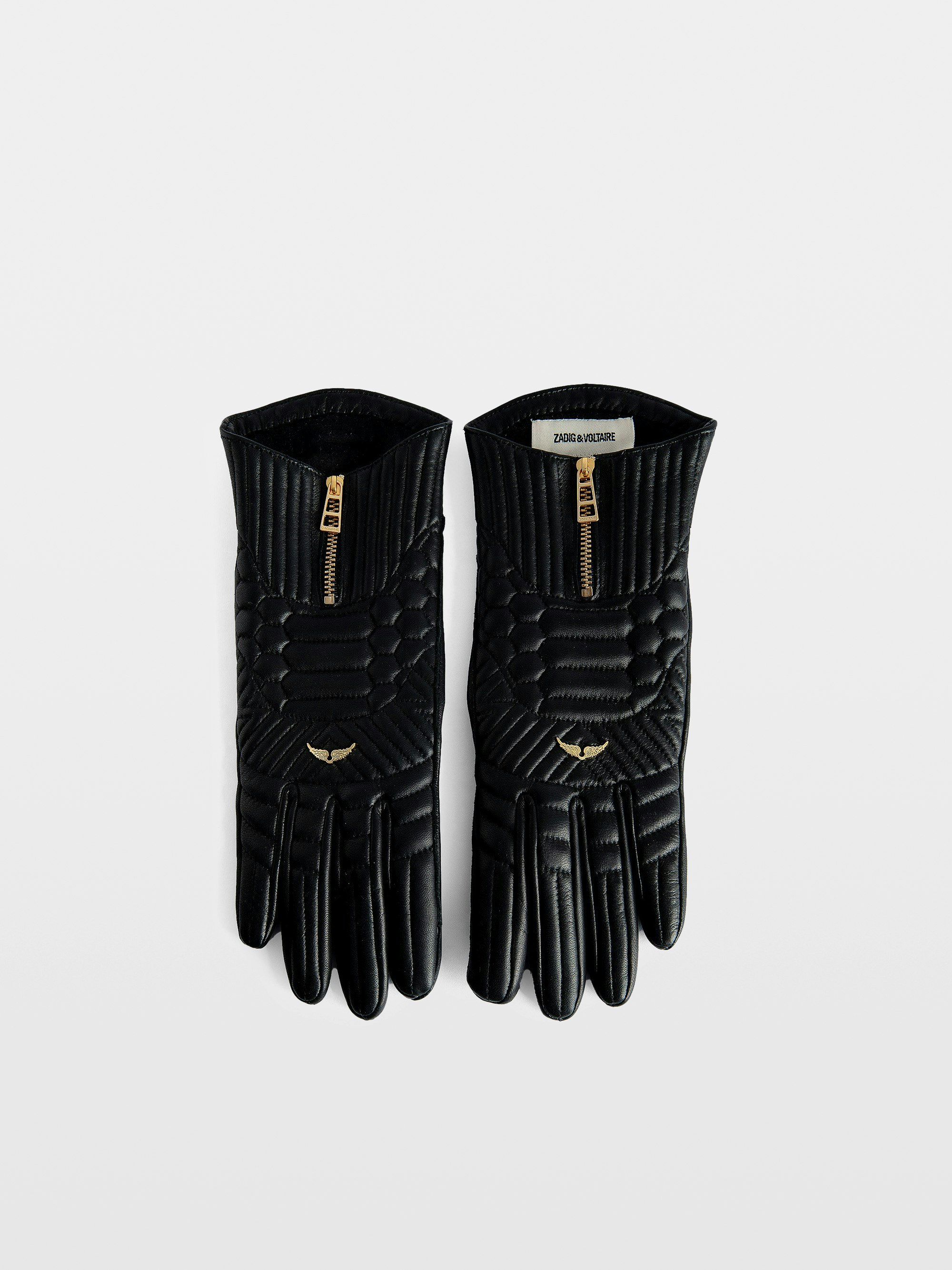 Gants Out of Hands