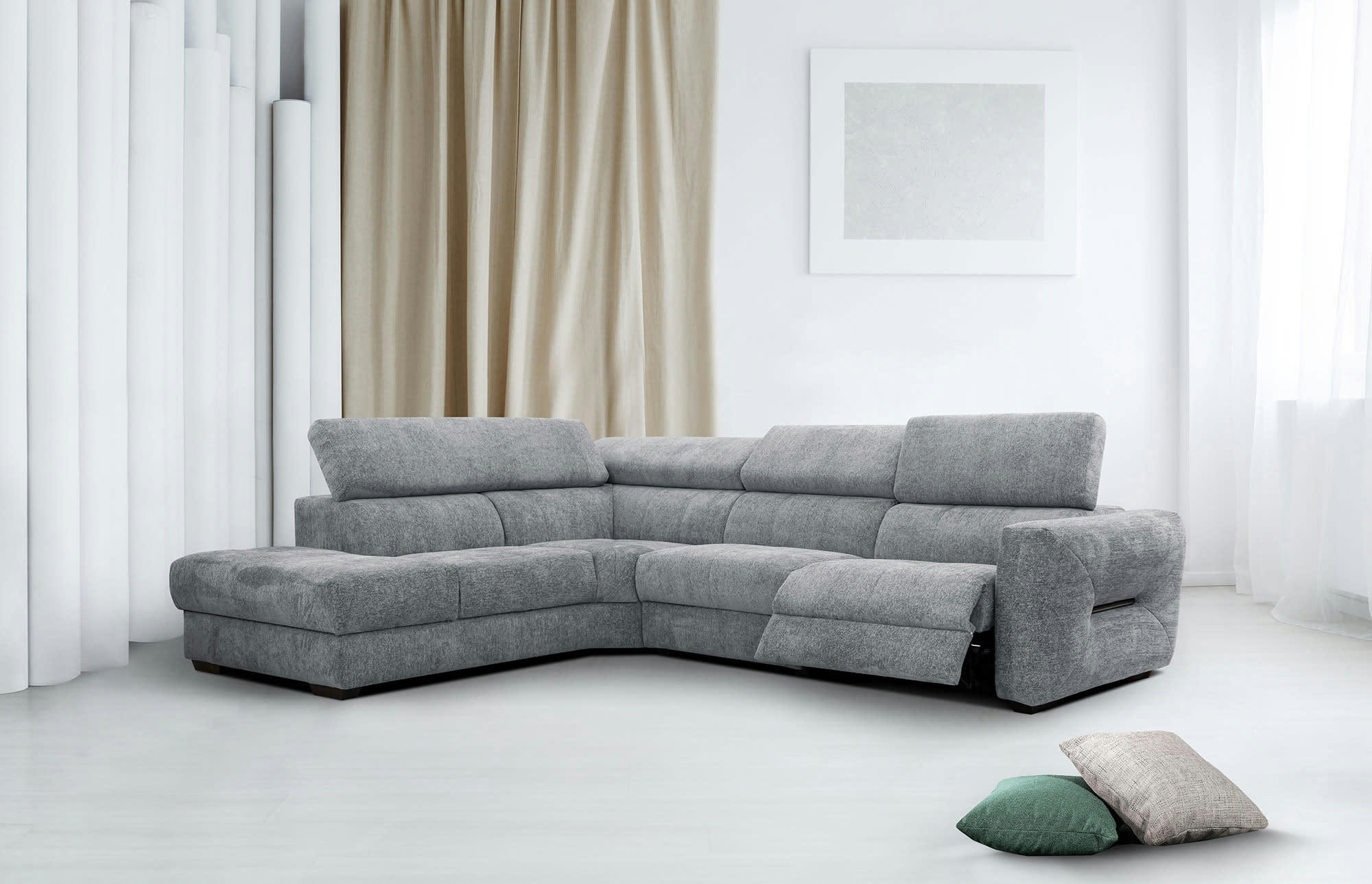 CALVERA - Canapé d'angle gauche 5 places avec relax électrique tissu gris moyen