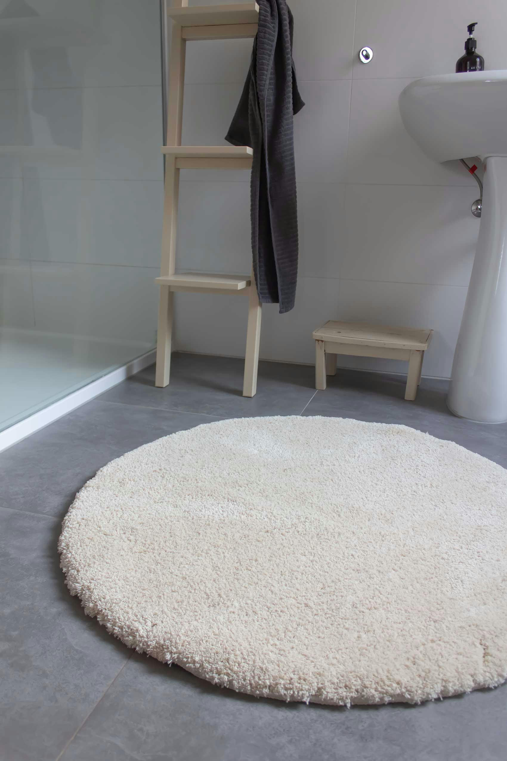 PORTO AZZURRO - Tapis de bain rond en microfibre antidérapant crème 90 D