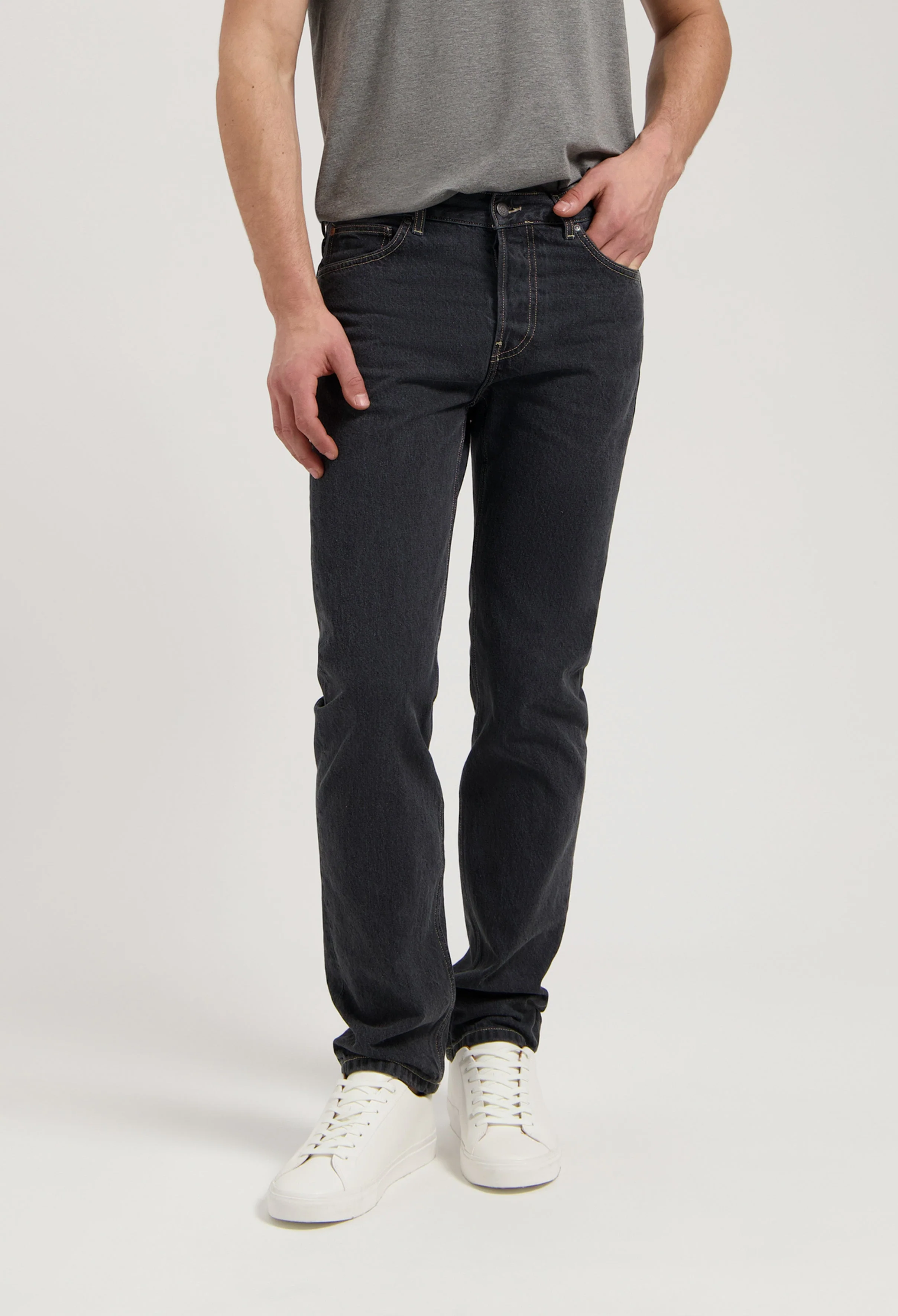 John Mid Straight - Medium Black