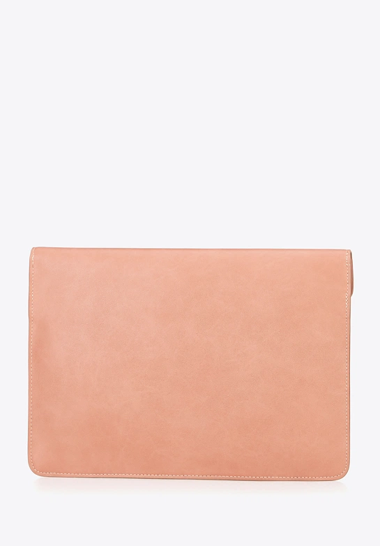 Etui na laptopa 13” z imitacji skóry różowe