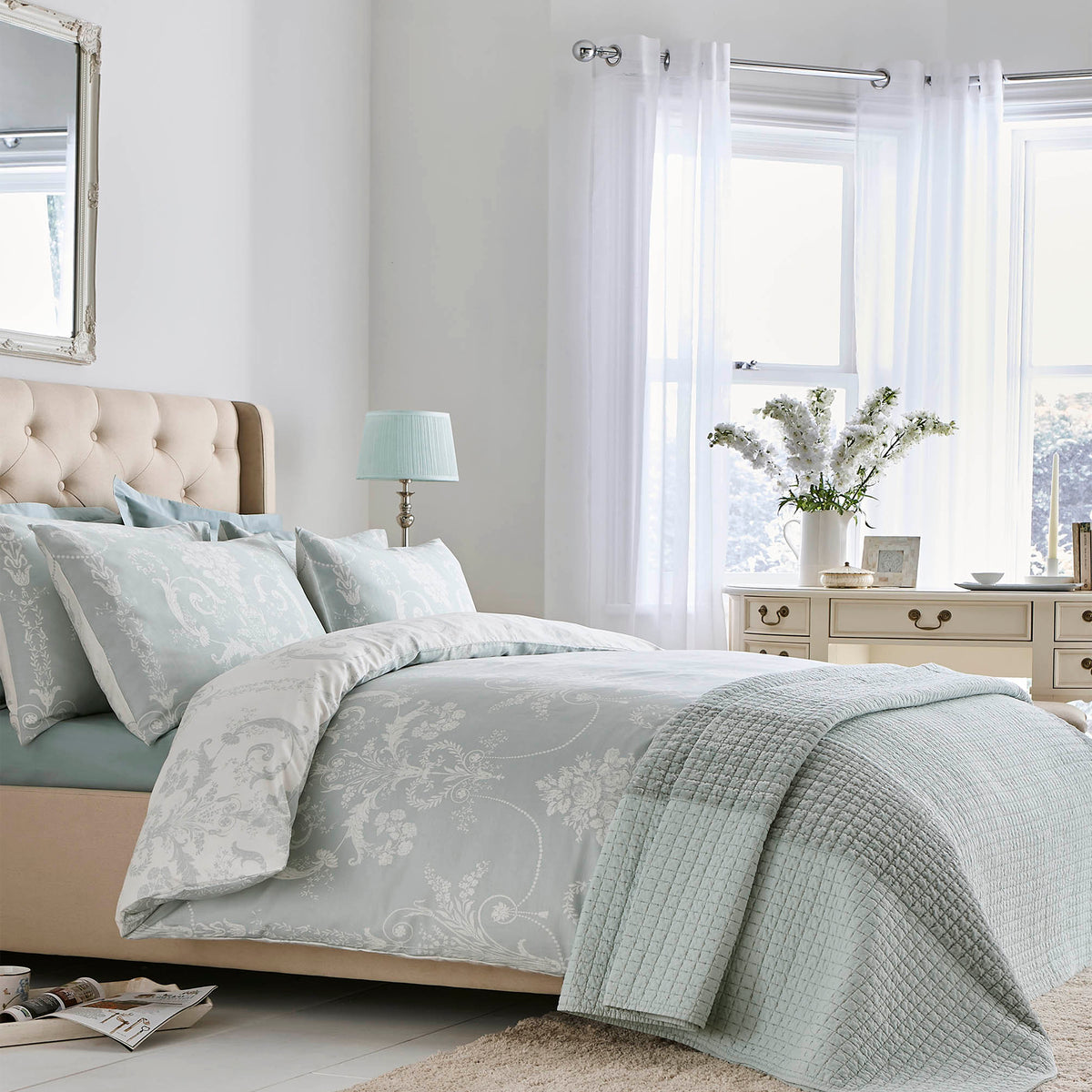 Laura Ashley Dekbedovertrek tweepersoons Josette Duckegg 200cm x 200cm