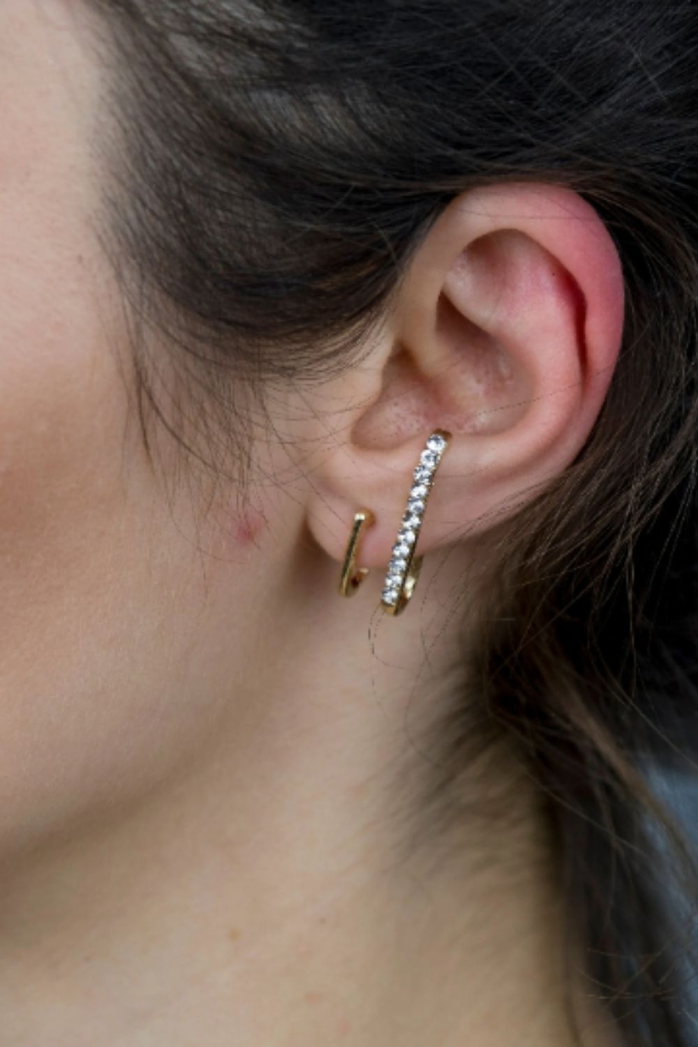 The Colourful Aura U Shape Zircon Crawler Cuff Irregular Ear Earring