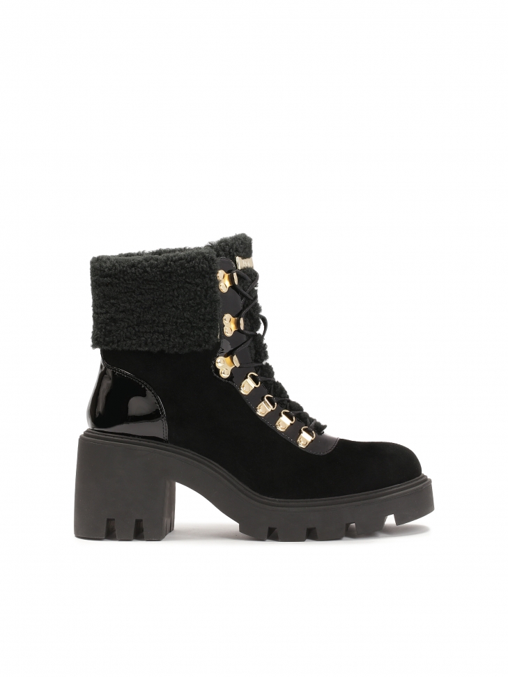 Lace-up boots in suede and patent leather