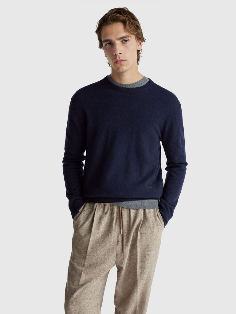 Dark blue sweater in pure Merino wool