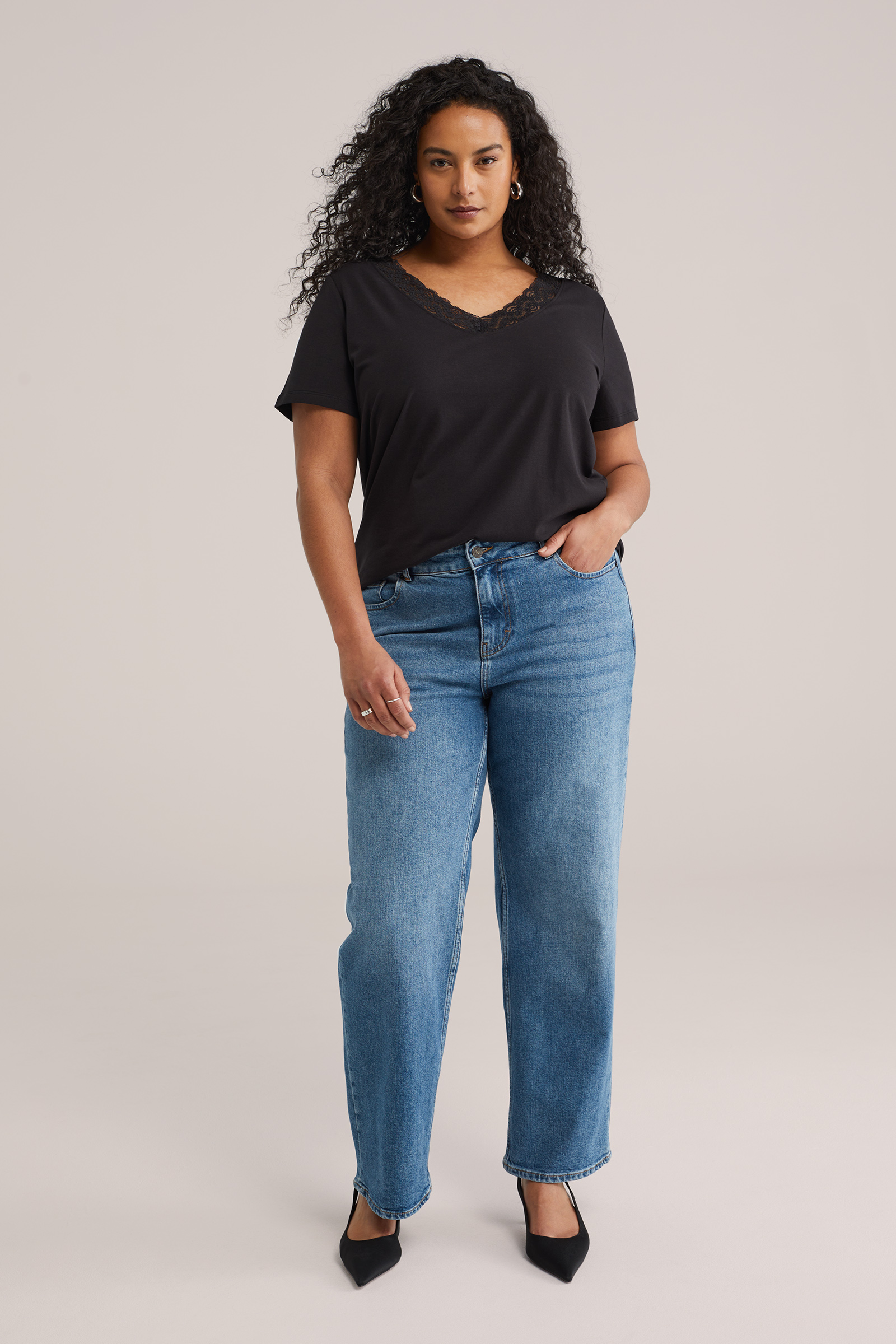 Dames T-shirt met kant - Curve