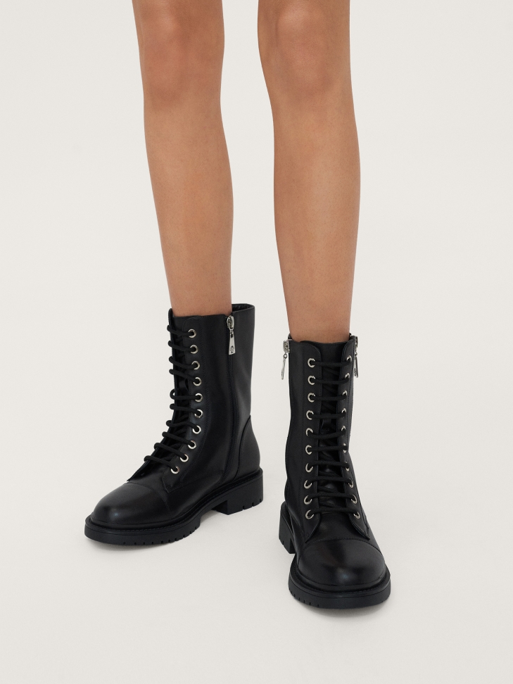 Ladies’ insulated leather ankle boots with a high upper