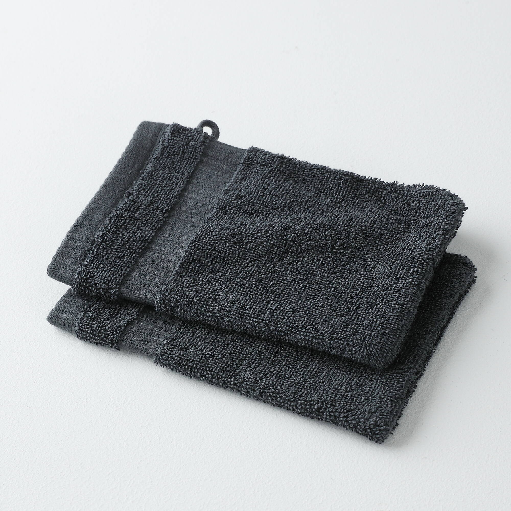 Collection serviettes de bain unies 640g/m2 confort prestige