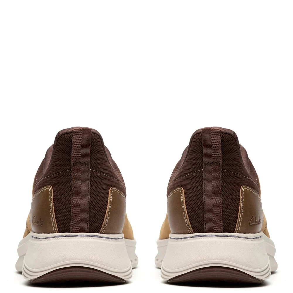 Clarks Motion Trek LX Shoes