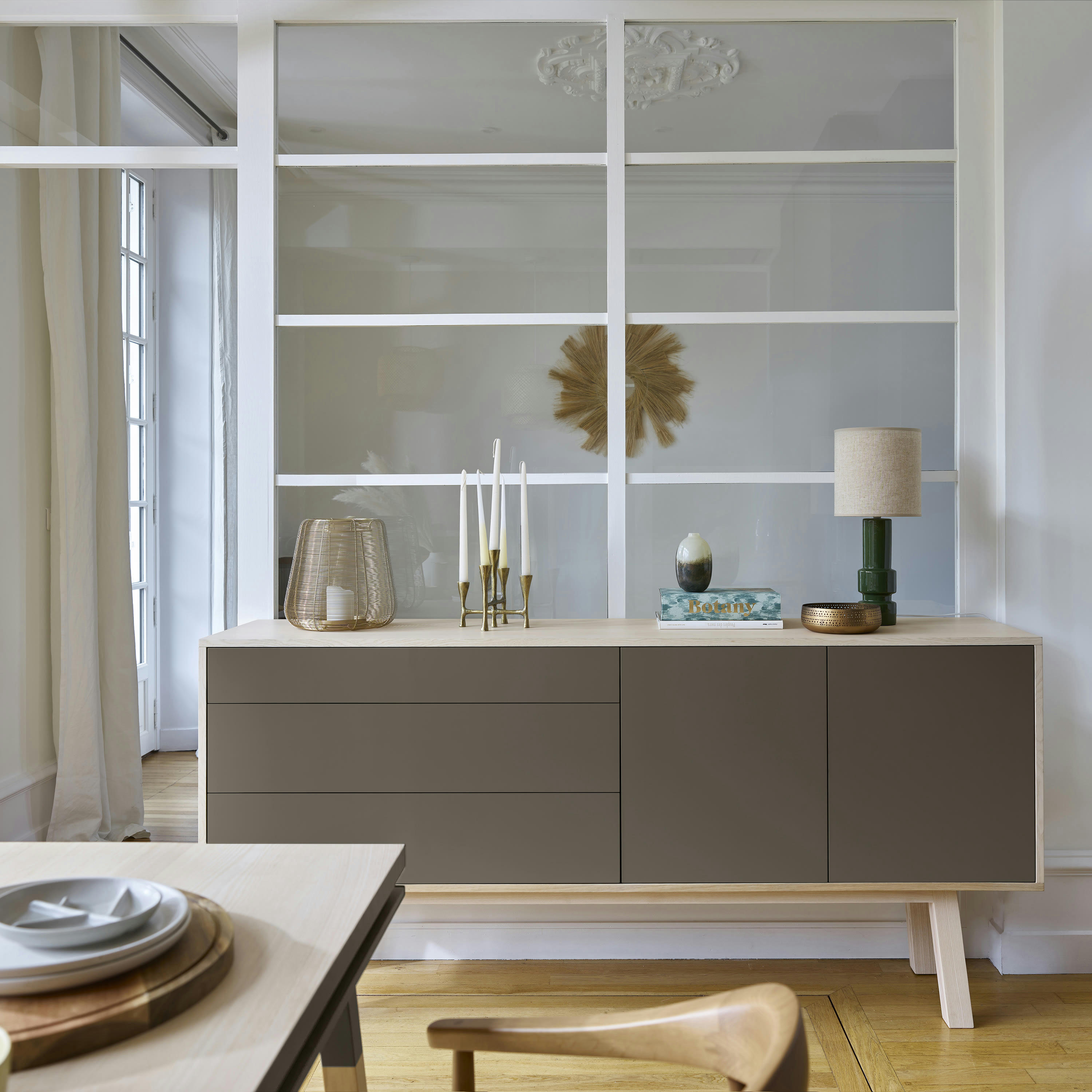 KUBE - Buffet en frêne 2 portes+3 tiroirs 180 cm, hauteur 94 cm