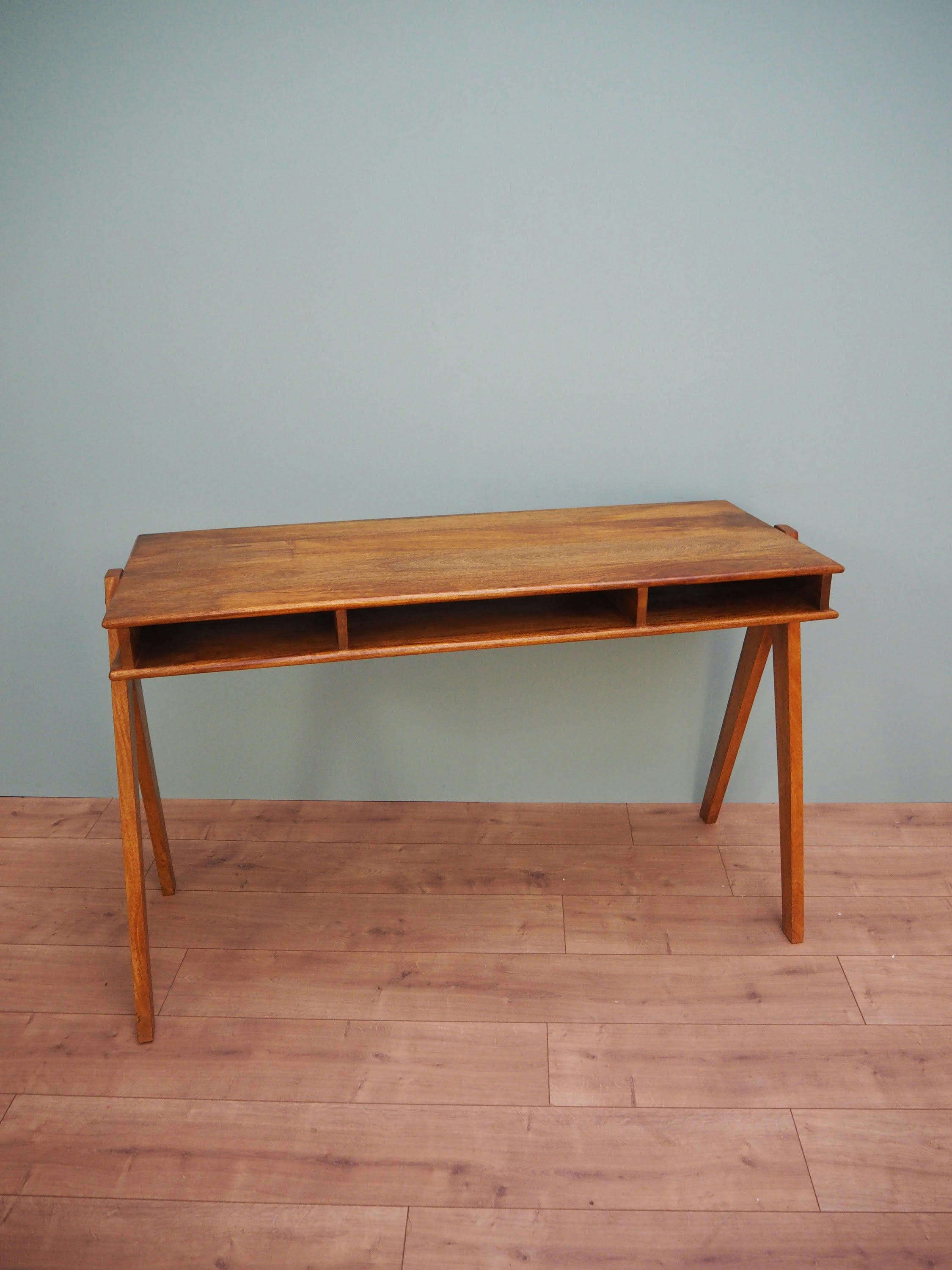 TANIA - Bureau en bois marron