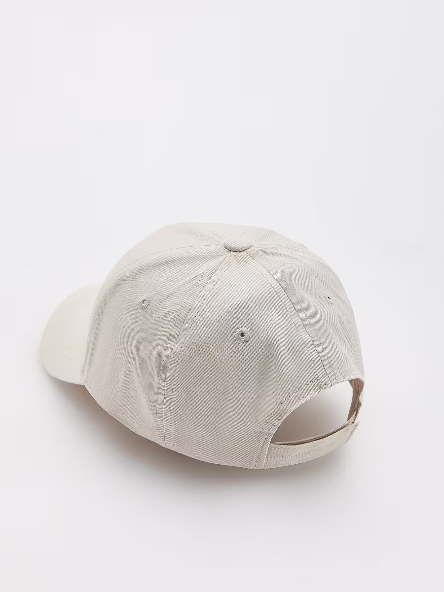 Cap