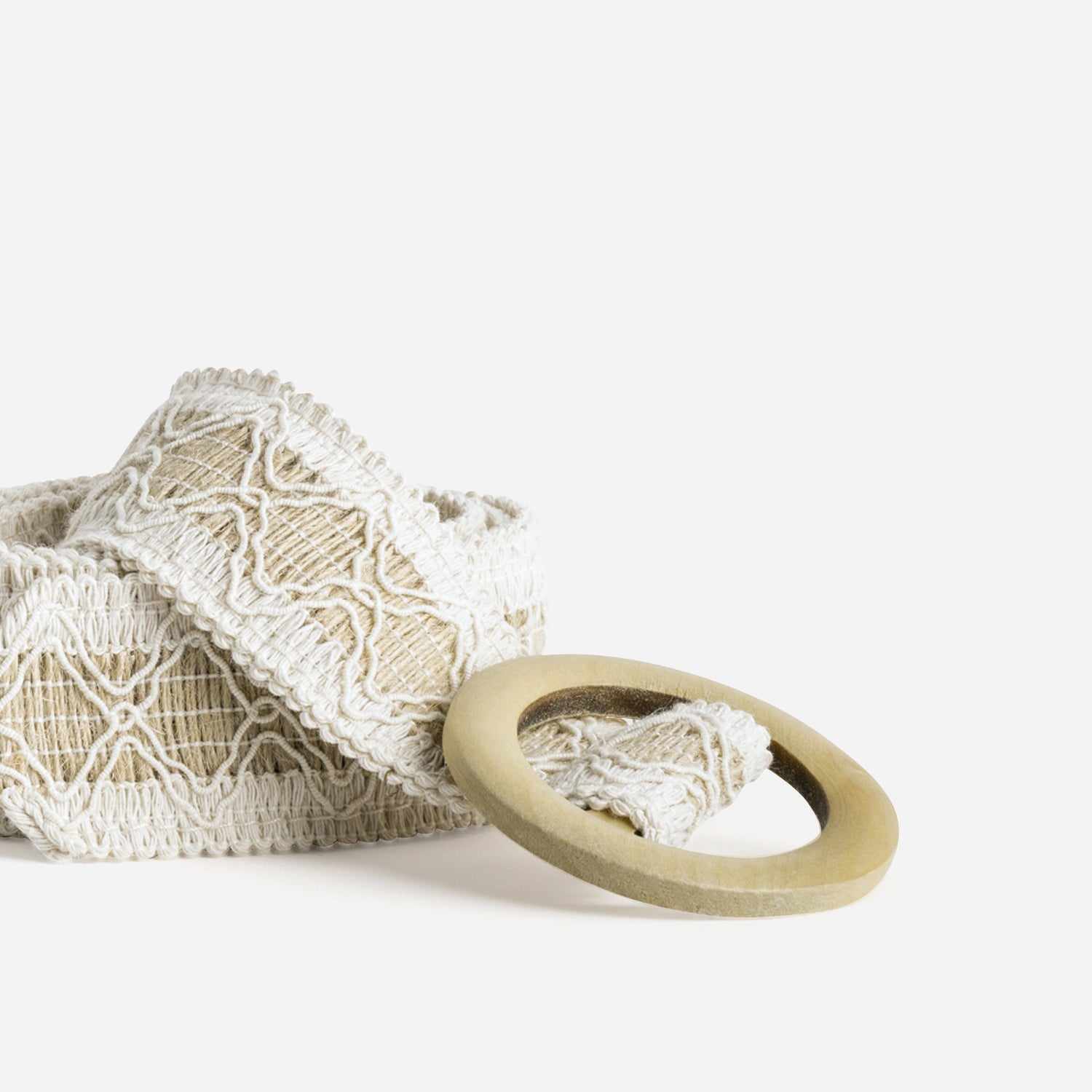 Ceinture beige tressée à boucle ronde
