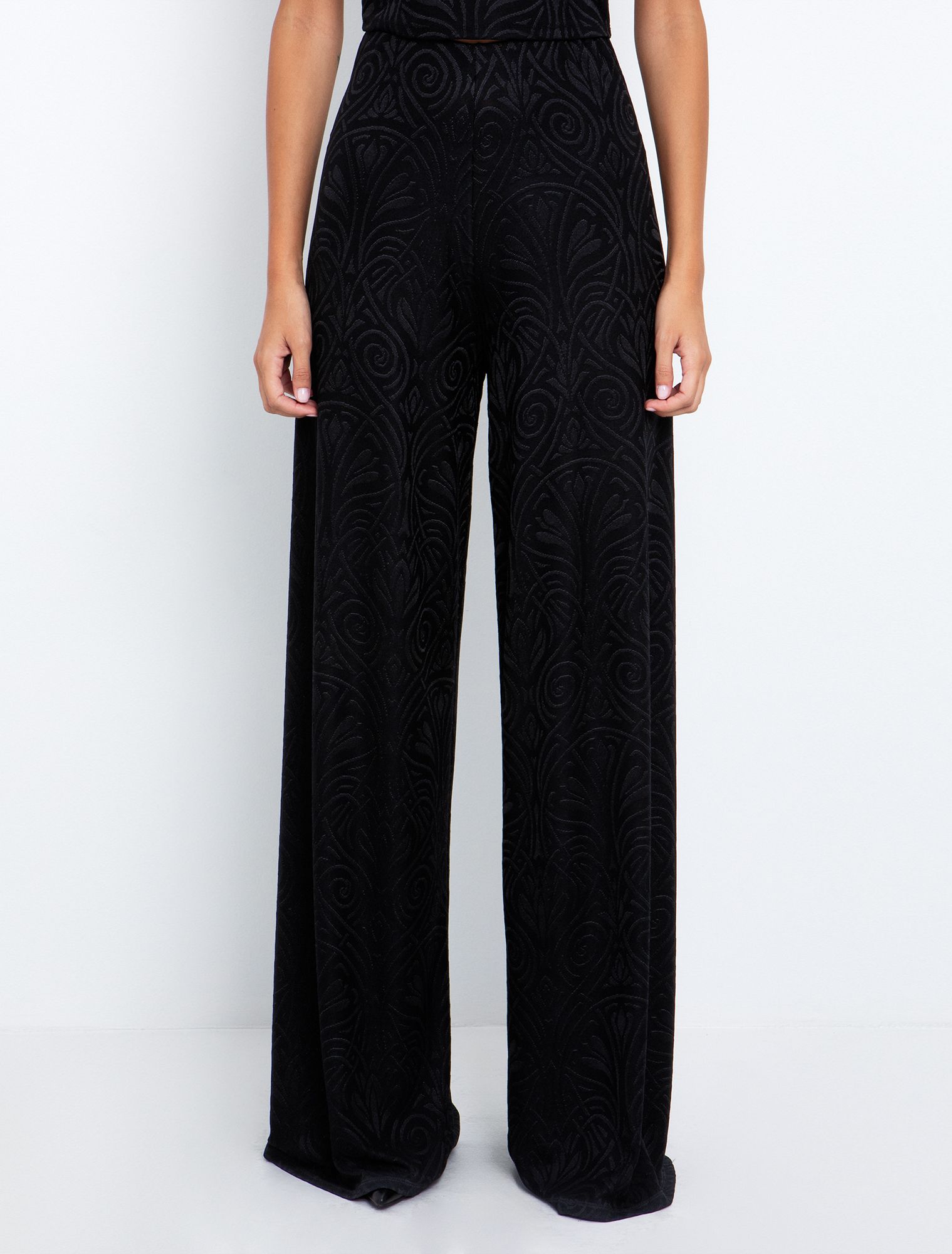 Ζακάρ παντελόνα σε ριχτή γραμμή