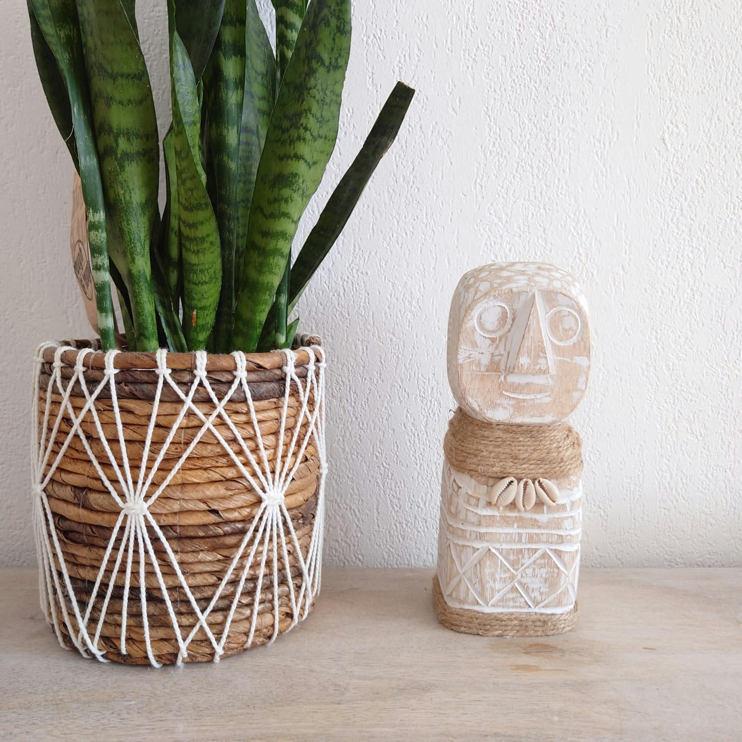 BALIRA - Statue décorative en bois sculpté, beige/blanc H20 cm