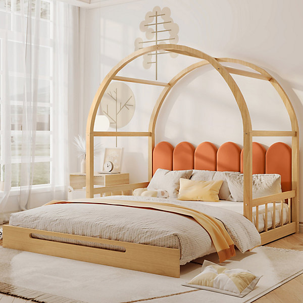 Lit cabane enfant extensible 140x100-200 cm avec lit gigogne, cadre en pin, coussins en velours, coloris bois naturel et orange