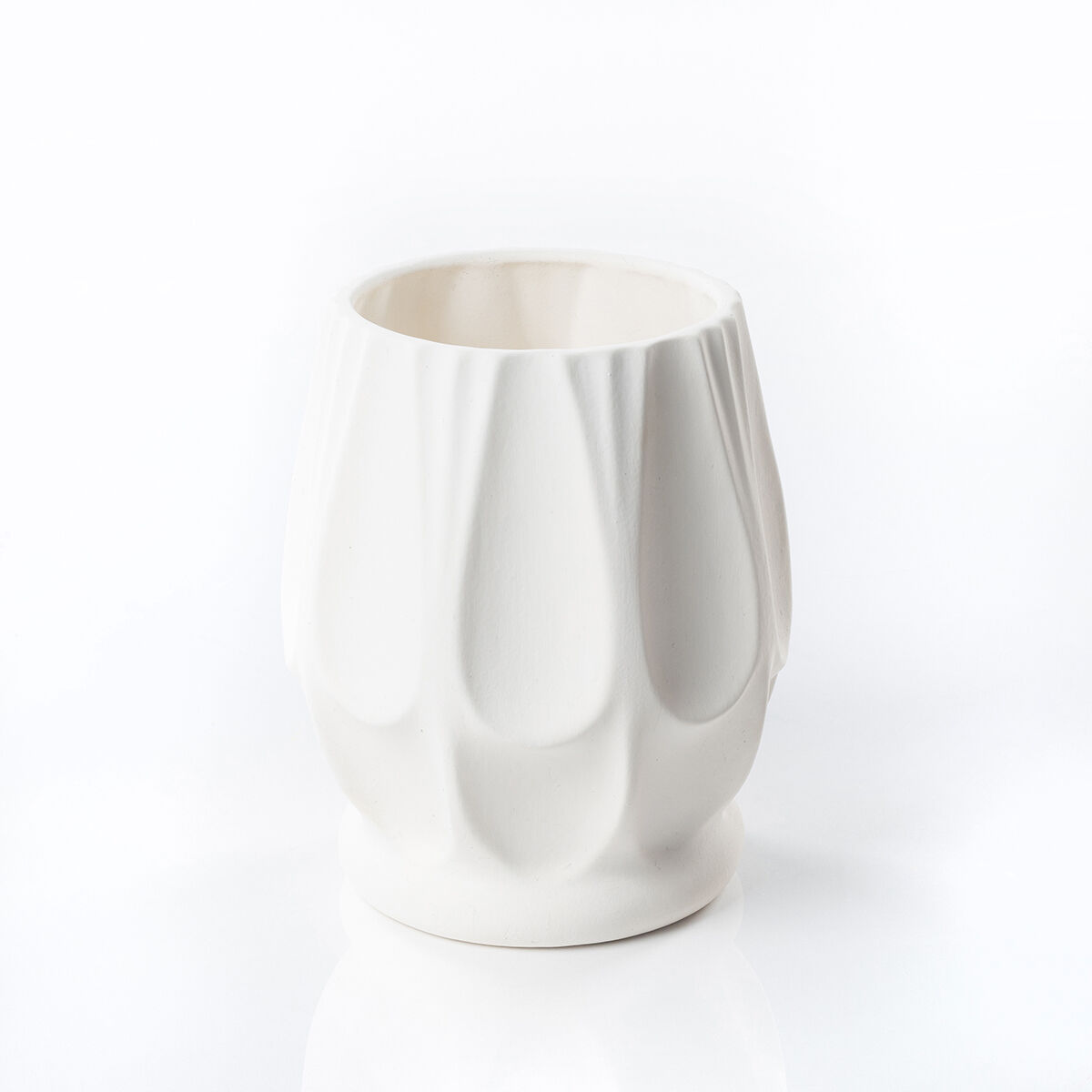 Jarra Branca Em Cerâmica 21,5cm