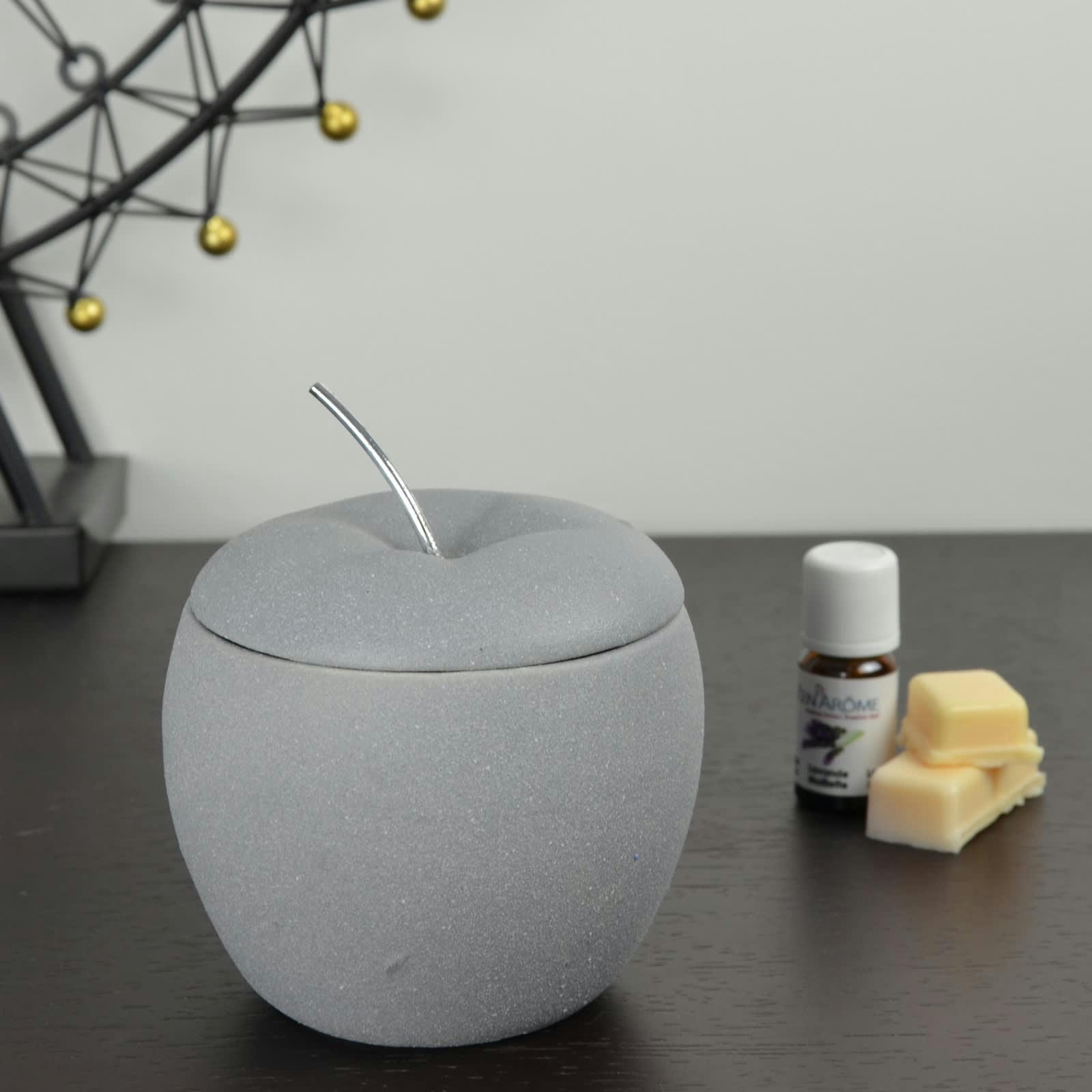 POMME D'AMOUR - Brûle parfum Forme Pomme en Ciment Gris Mat - H 10 (hors tige)