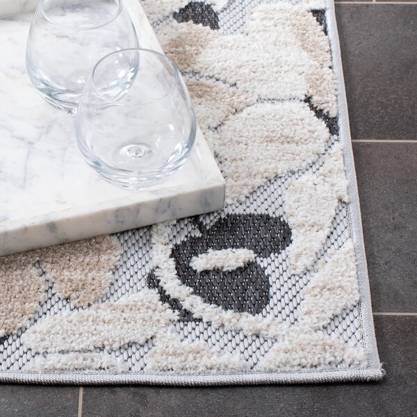 SAFAVIEH Cabana Gersende Indoor/ Outdoor Waterproof Patio Rug