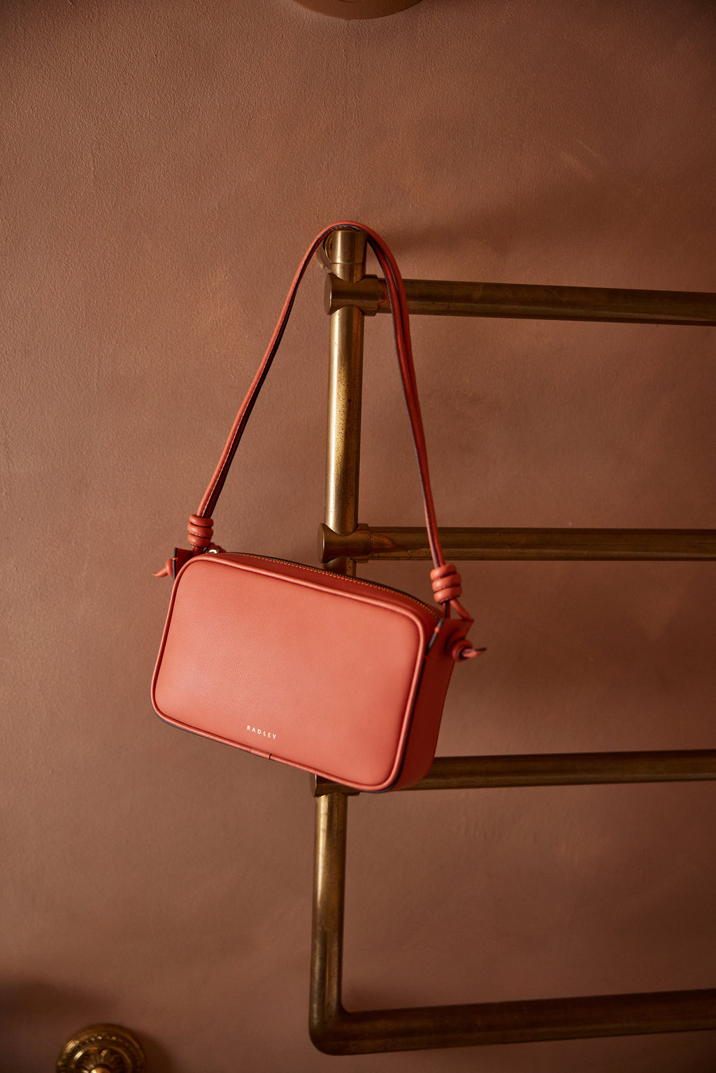 The Camden - Small Ziptop Shoulder