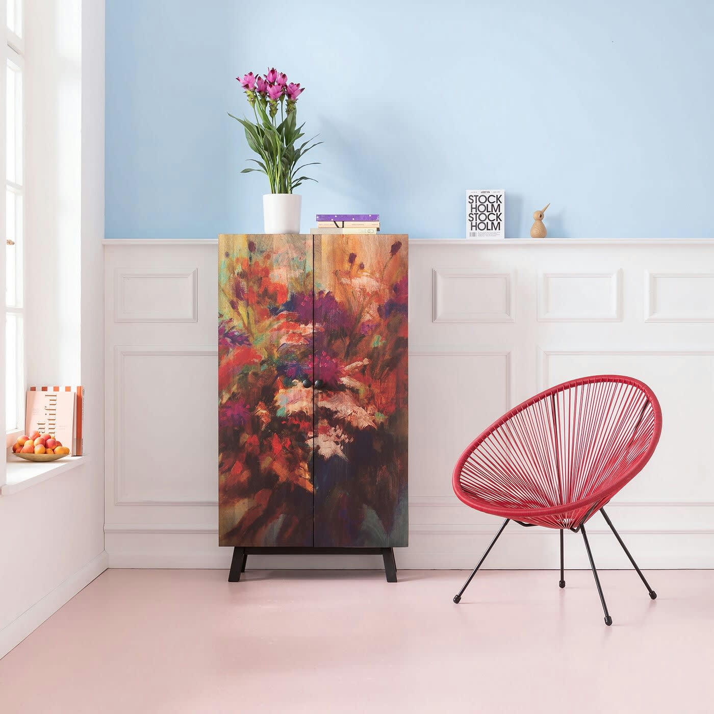 - Armoire 2 portes en manguier massif motifs fleurs