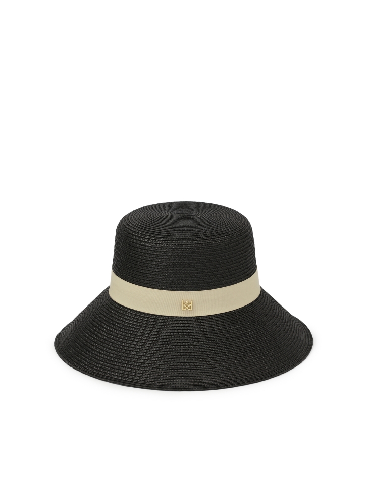 Black hat with beige brim