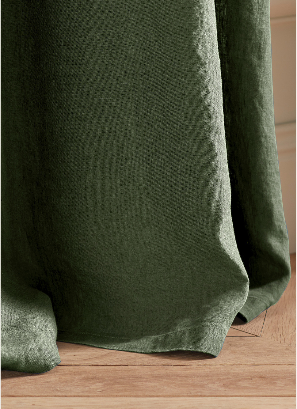 RIDEAU UNI EN LIN LAVÉ OLIVE