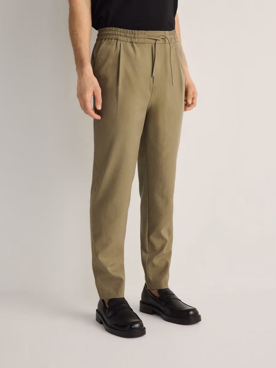 Lyocell Rich Joggers