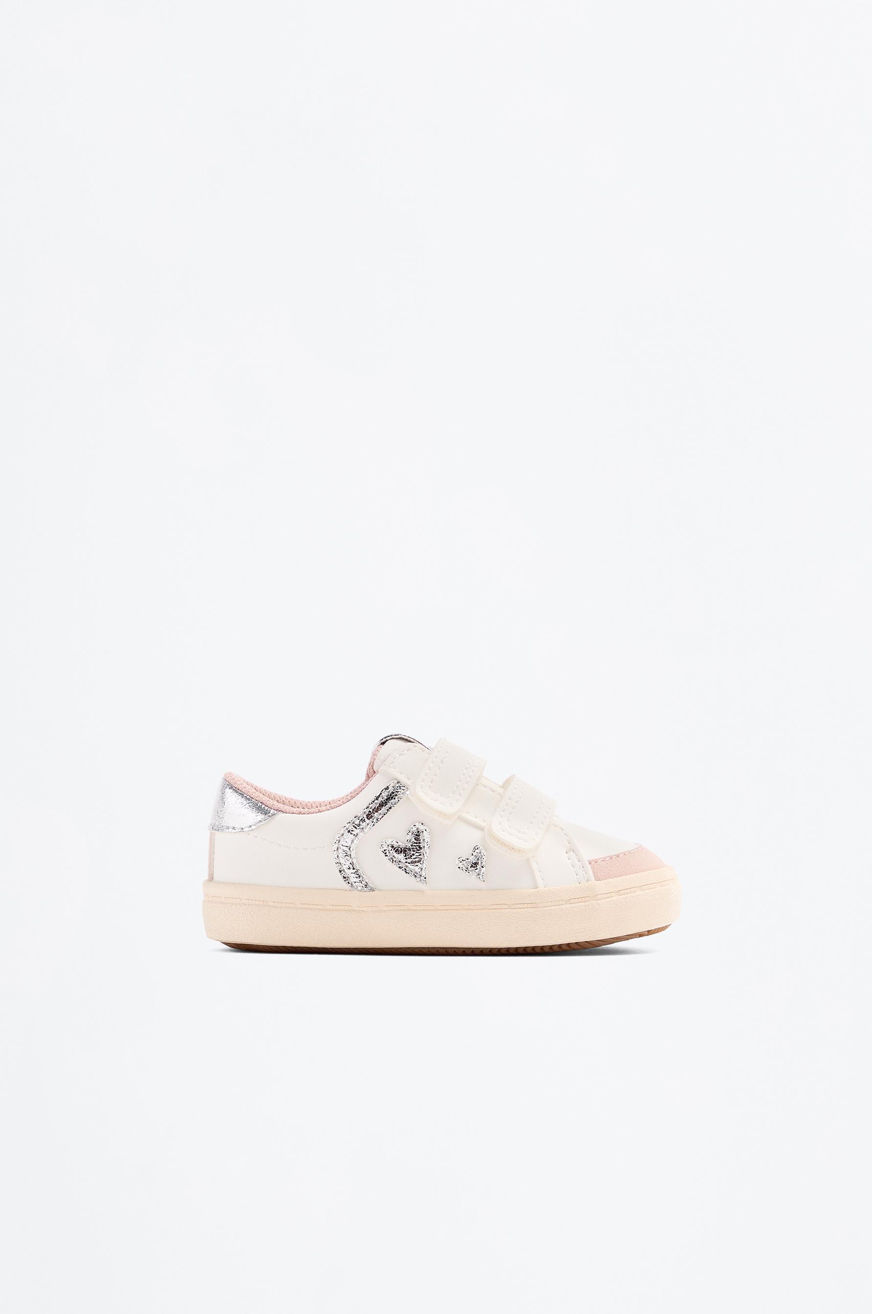 Zapatilla brillos