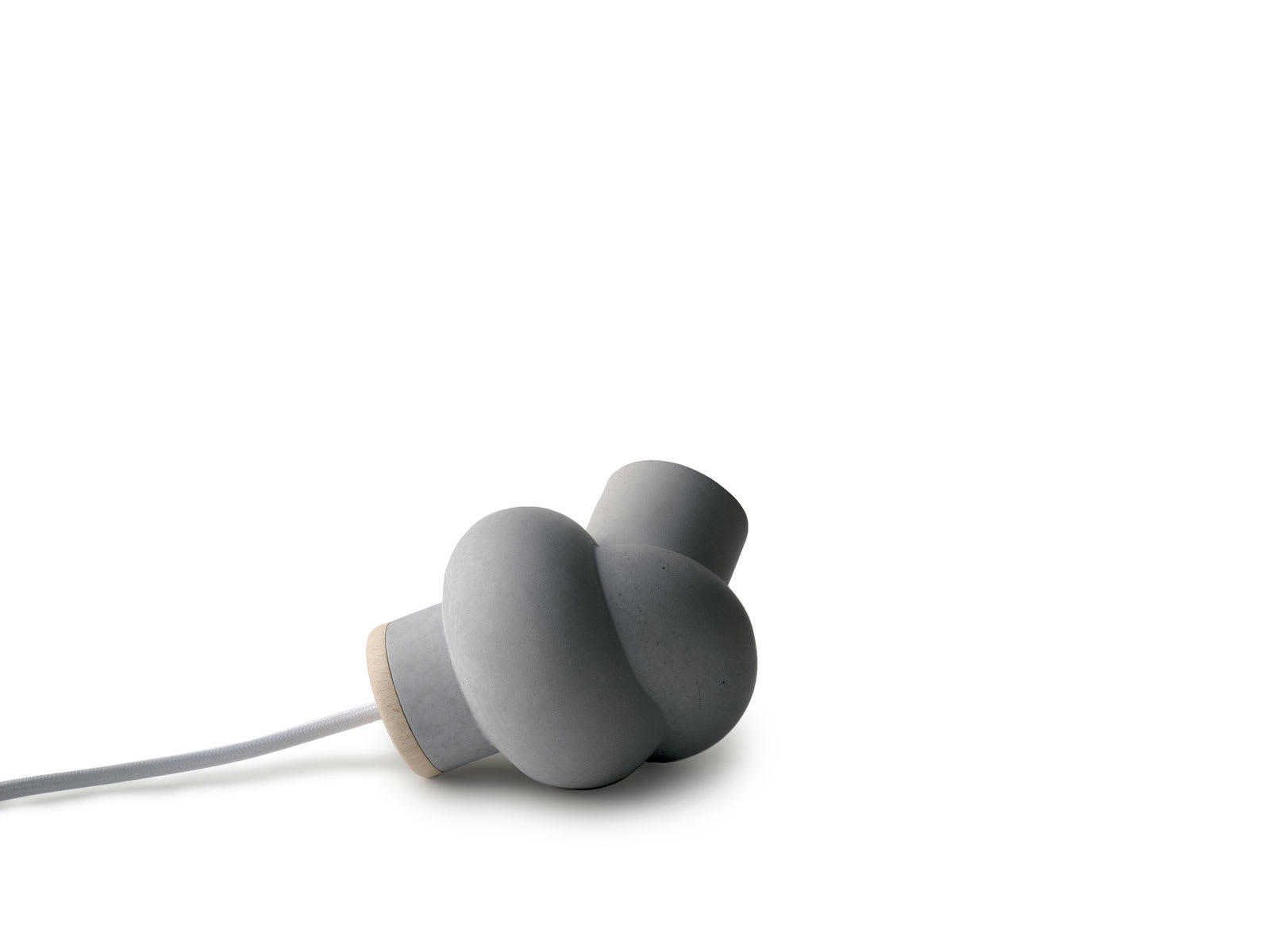 NOEUD - Lampe à poser en béton et bois cordon blanc