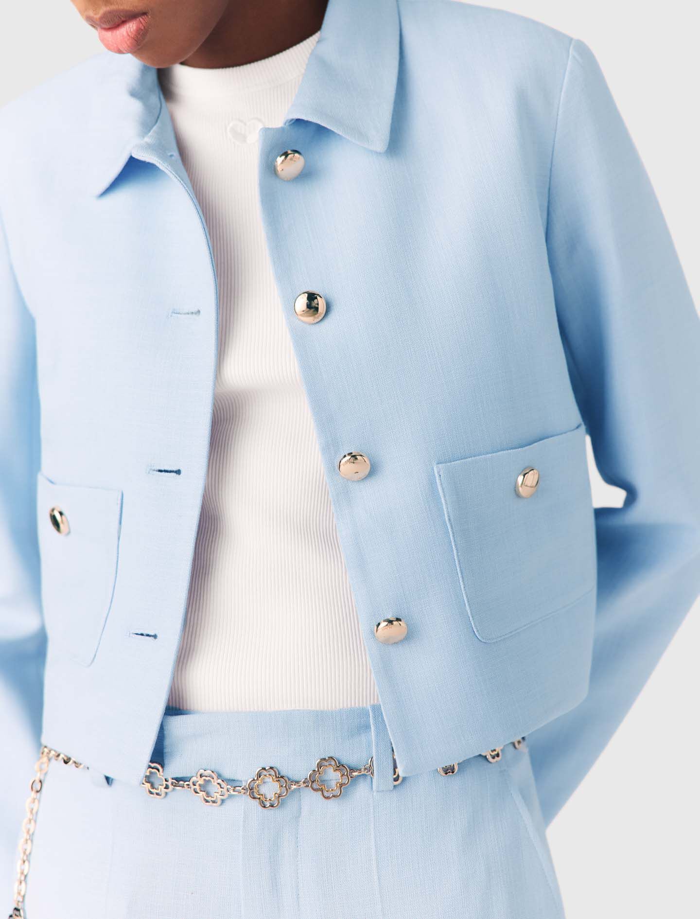 Veste courte à simple boutonnage