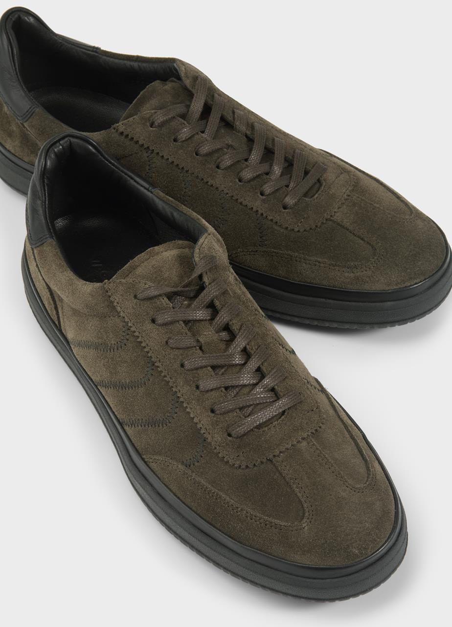 Leo Sneakers